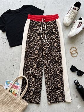 ee:some Leopard Print Side Stripe Wide Leg Track Pants | Size Small | New